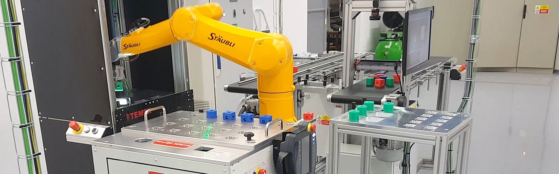 Malé robotické pracoviště 