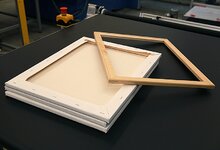 Final frame with and without canvas